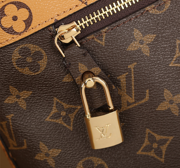 ルイヴィトン モノグラム スーパーコピーシティクルーザーPM M42410